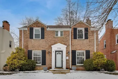 1724 N 77th Ct, Elmwood Park, IL 60707