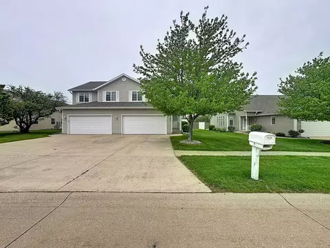 721 Ash Dr, Geneseo, IL 61254