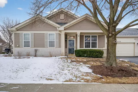16459 Buckner Pond Way, Crest Hill, IL 60403