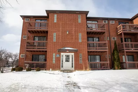 1130 Evergreen Ave #1A, Glendale Heights, IL 60139