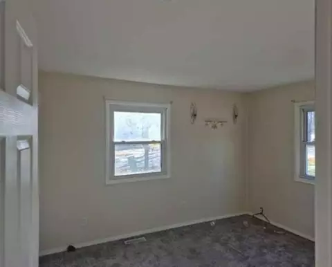 225 E Ogden St, Capron, IL 61012 photo 8