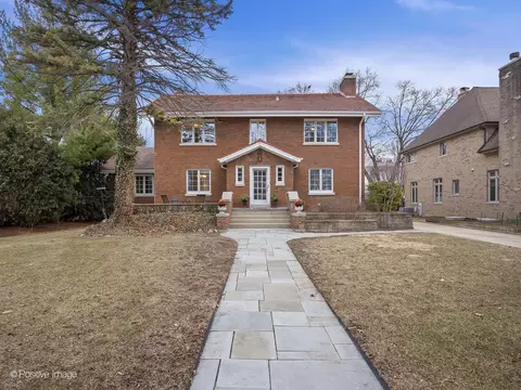 225 S Stone Ave, La Grange, IL 60525