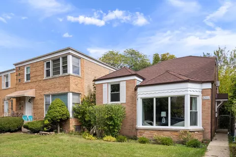 6311 N Lawndale Ave, Chicago, IL 60659