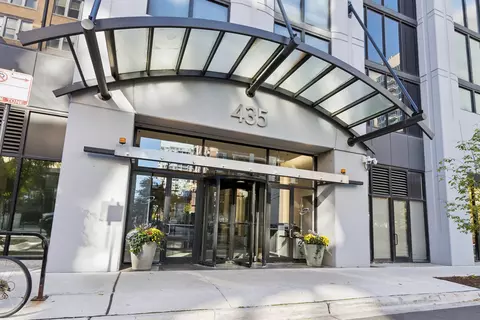 435 W Erie St #1408, Chicago, IL 60654
