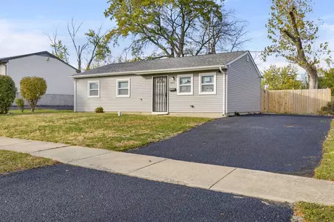 351 Concord Dr, Chicago Heights, IL 60411