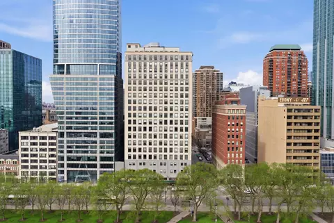 910 S Michigan Ave #1908, Chicago, IL 60605