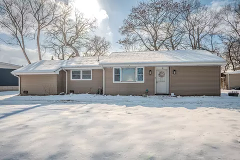 21339 W Morton Dr, Lake Villa, IL 60046