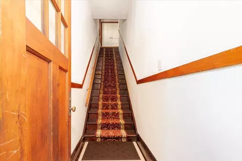 Entry Way - 232 Des Plaines Ave, Forest Park, IL 60130 photo 2 of 2