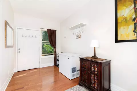 Entry Way - 232 Des Plaines Ave, Forest Park, IL 60130 photo 1 of 2