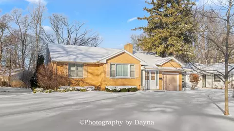 995 Justine Dr, Kankakee, IL 60901