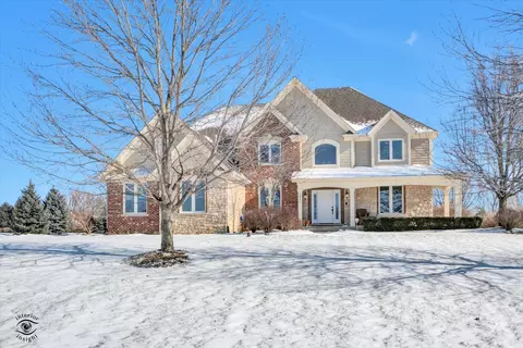 5 E N975 E Sunset Views Dr, Saint Charles, IL 60175
