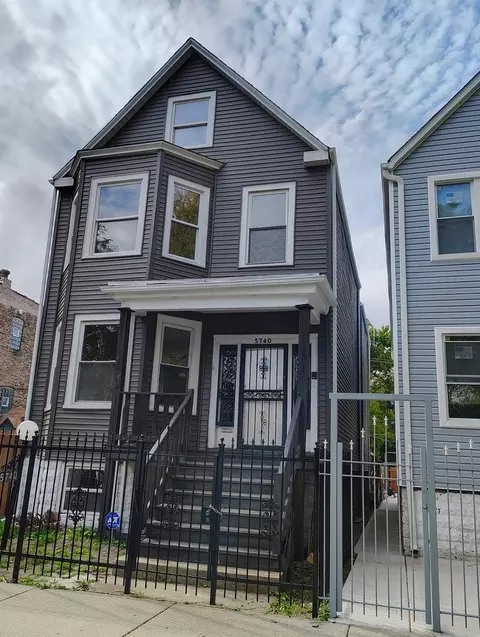 5740 S Elizabeth St, Chicago, IL 60636