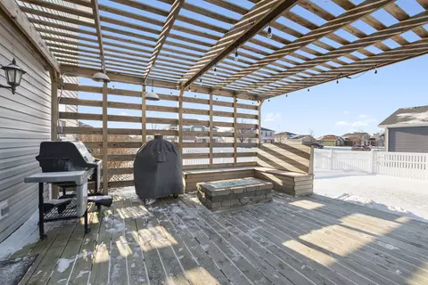 1506 Saddle Run Ln, Beecher, IL 60401 photo 24