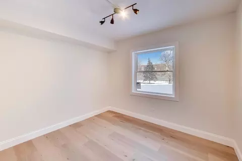 Bedroom - 3345 Kirchoff Rd #5C, Rolling Meadows, IL 60008 photo 4 of 4