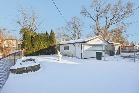 Exterior - 15519 Ellis Ave, Dolton, IL 60419 photo 6 of 8