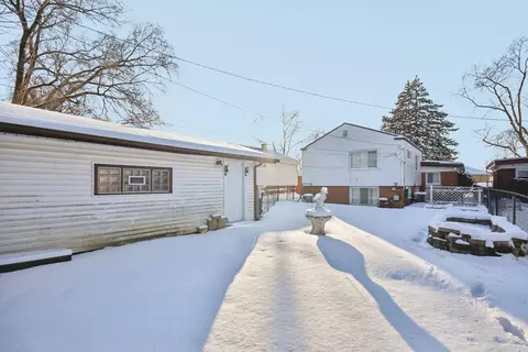 Exterior - 15519 Ellis Ave, Dolton, IL 60419 photo 7 of 8