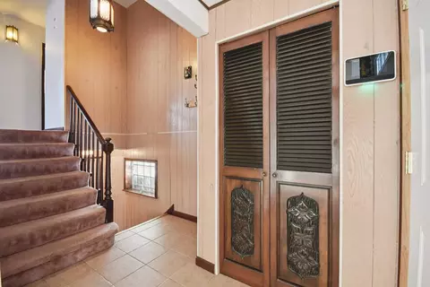 Entry Way - 15519 Ellis Ave, Dolton, IL 60419 photo 1 of 2