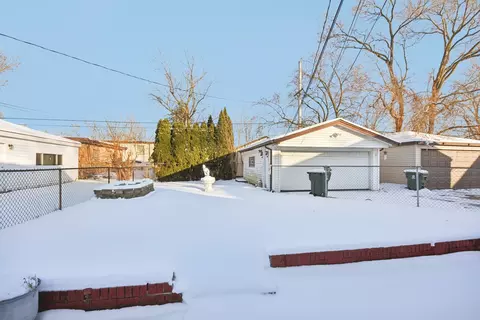 Exterior - 15519 Ellis Ave, Dolton, IL 60419 photo 5 of 8