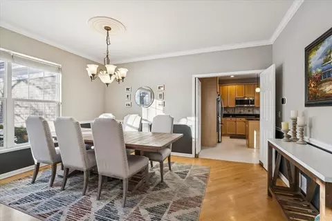 6255 Murifield Dr, Gurnee, IL 60031 photo 5