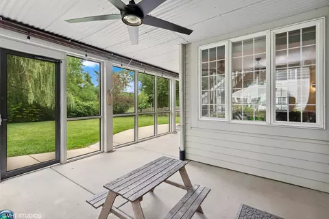 6255 Murifield Dr, Gurnee, IL 60031 photo 38