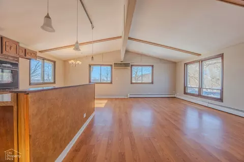 Living - 2017 W Oakleaf Dr, Mchenry, IL 60051 photo 3 of 3