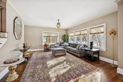 Living - 315 Bartram Rd, Riverside, IL 60546 photo 3 of 4
