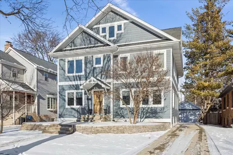 315 Bartram Rd, Riverside, IL 60546