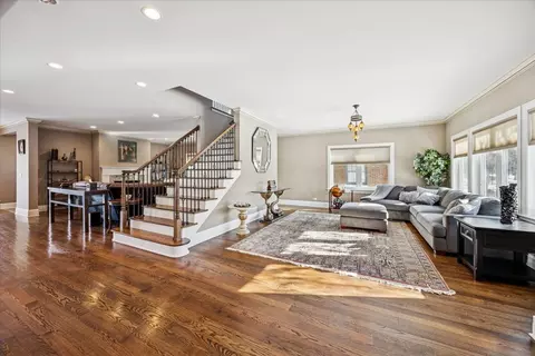 Living - 315 Bartram Rd, Riverside, IL 60546 photo 2 of 4