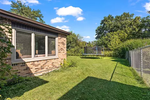 Exterior - Undisclosed, Midlothian, IL 60445 photo 3 of 7