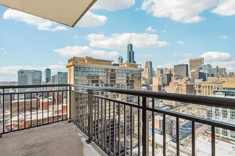 41 E 8th St #2207, Chicago, IL 60605 photo 3