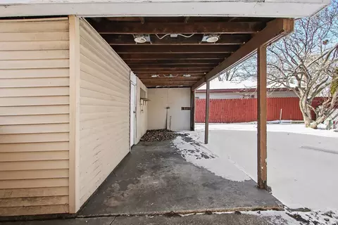 Exterior - 2938 173rd Pl, Lansing, IL 60438 photo 3 of 4