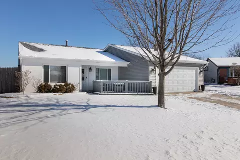 19953 S Graceland Ln, Frankfort, IL 60423
