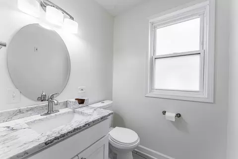 Bath - 2817 Maple Ave, Berwyn, IL 60402 photo 1 of 5