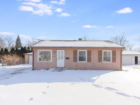 1917 Linden Ave, Hanover Park, IL 60133