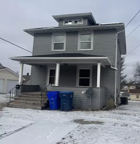 312 E Division St, Kewanee, IL 61443