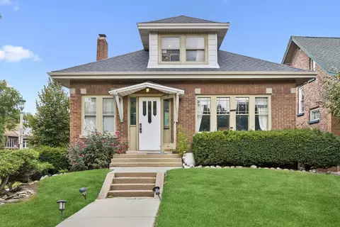 222 Le Moyne Pkwy, Oak Park, IL 60302