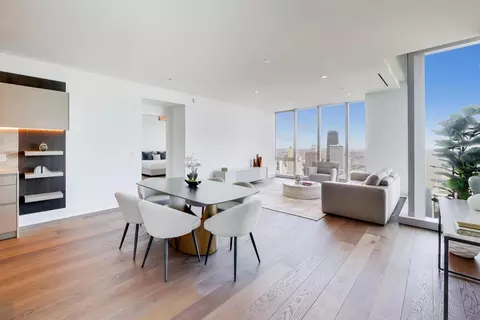Dining - 363 E Wacker Dr #6805, Chicago, IL 60601 photo 1 of 3