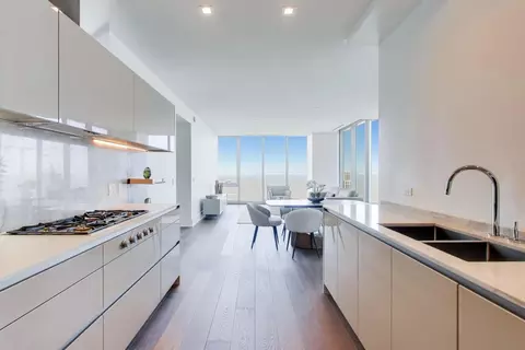 Kitchen - 363 E Wacker Dr #6805, Chicago, IL 60601 photo 1 of 2