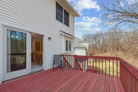 Exterior - 1217 28th Ave, Silvis, IL 61282 photo 5 of 9