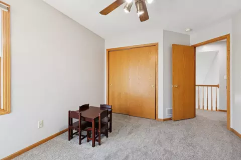 Bedroom - 1217 28th Ave, Silvis, IL 61282 photo 5 of 7