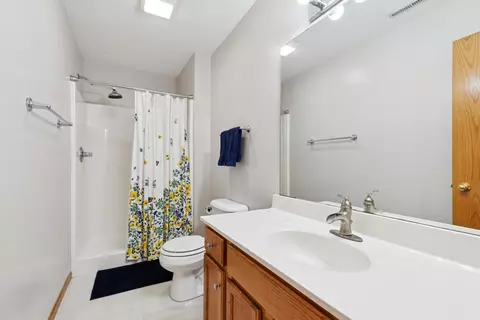 Bath - 1217 28th Ave, Silvis, IL 61282 photo 5 of 5