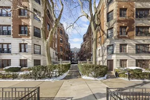 2330 N Lincoln Park W #2C, Chicago, IL 60614
