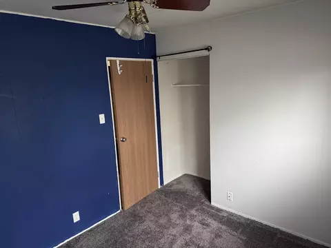 Bedroom - 329 Robinson Dr, Morris, IL 60450 photo 4 of 6