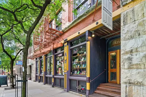 Exterior - Undisclosed, Chicago, IL 60605 photo 2 of 2