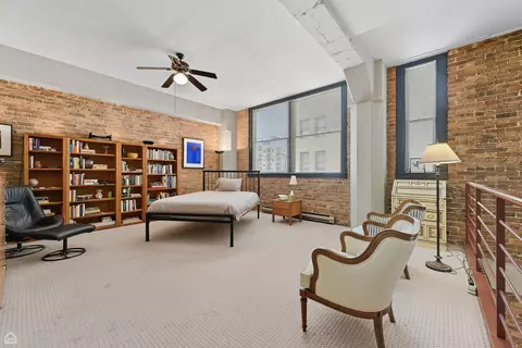 Bedroom - Undisclosed, Chicago, IL 60605 photo 1 of 2