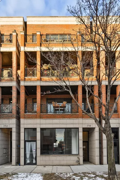 2710 W Chicago Ave #4, Chicago, IL 60622