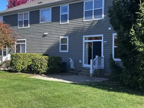 Exterior - 3134 Kyra Ln, Elgin, IL 60124 photo 9 of 11