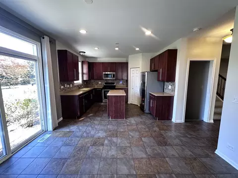 Kitchen - 3134 Kyra Ln, Elgin, IL 60124 photo 2 of 7