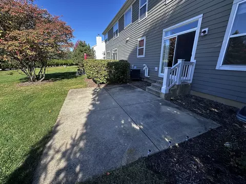 Exterior - 3134 Kyra Ln, Elgin, IL 60124 photo 8 of 11