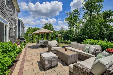 570 Amy Ln, Wheaton, IL 60187 photo 27